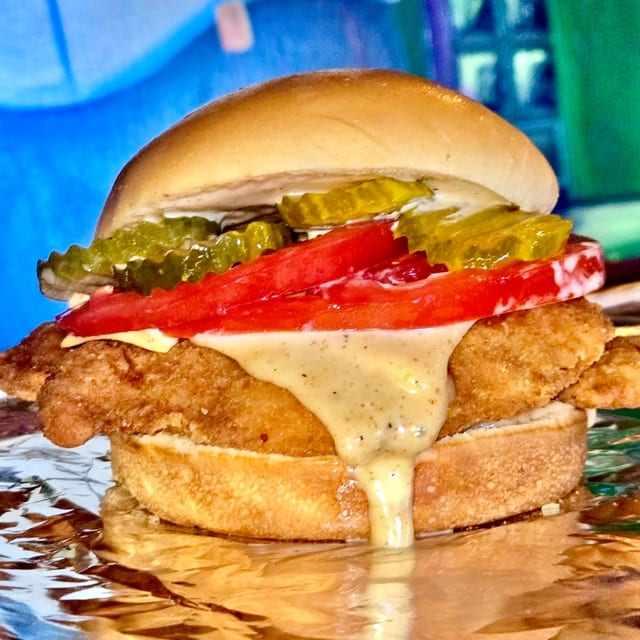 Crispy Chicken Sammich.