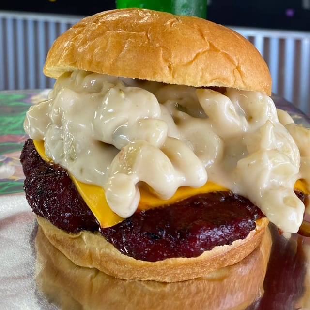 Mac N’ Moo.
